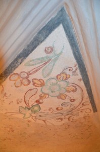 Fragment fresków na sklepieniu prezbiterium, po konserwacji estetycznej.