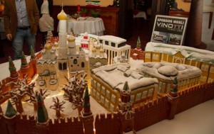 75-kilogramowy tort w kształcie miniatury Kremla, ufundowany przez cukiernię Michalscy, był chyba największą, a już na pewno najsmaczniejszą,  atrakcją Wieczoru Rosyjskiego.