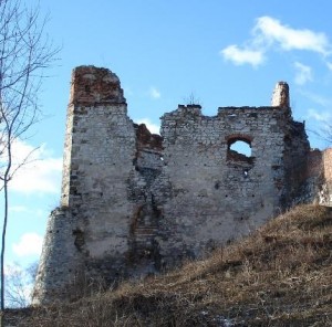 zamek Tenczyn rekonstrukcja zabezpieczeenie 2016